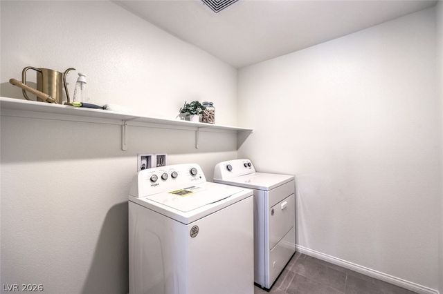 1025 Copper Robin Street, Henderson, NV 89011