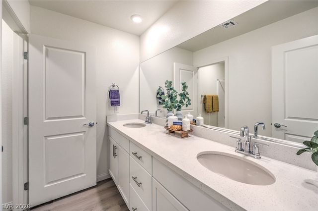 1025 Copper Robin Street, Henderson, NV 89011
