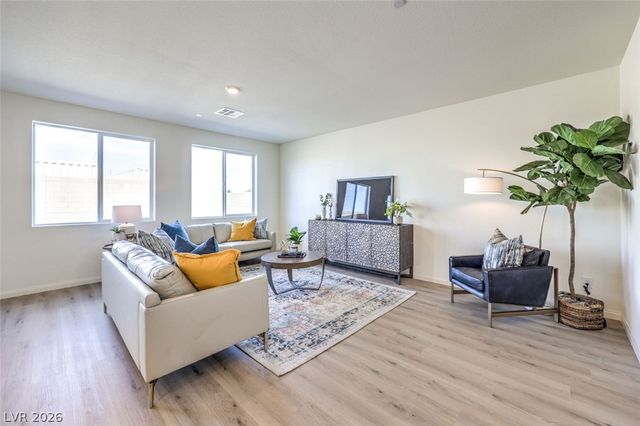 1025 Copper Robin Street, Henderson, NV 89011