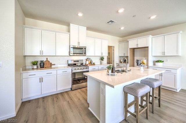 1025 Copper Robin Street, Henderson, NV 89011