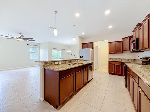 3554 RODRICK CIRCLE, Orlando, FL 32824