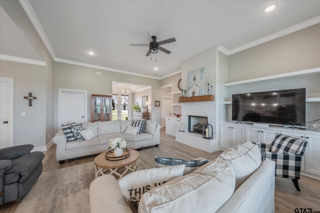 16306 Rainier, Lindale, TX 75771