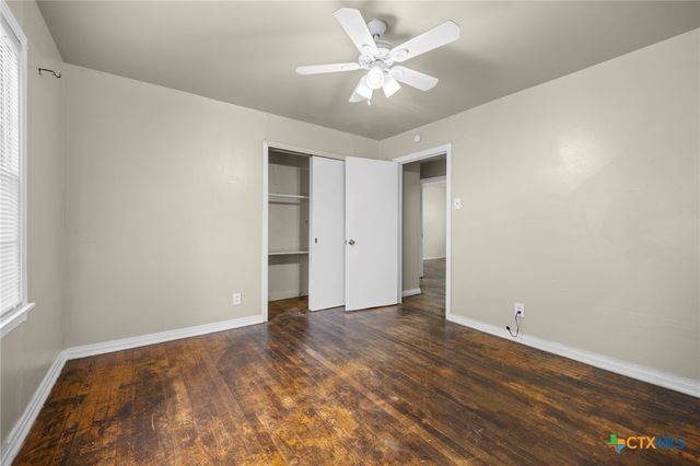 1104 N 10th Street, Killeen, TX 76541