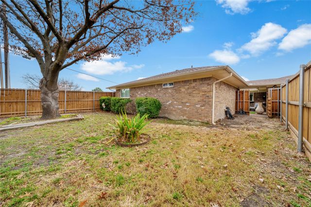 2701 Downing Drive, Plano, TX 75023