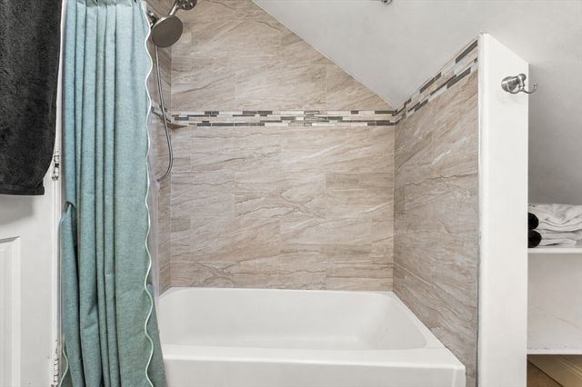 223 Bolton St, Boston, MA 02127