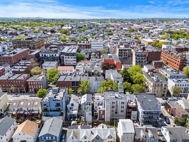 223 Bolton St, Boston, MA 02127