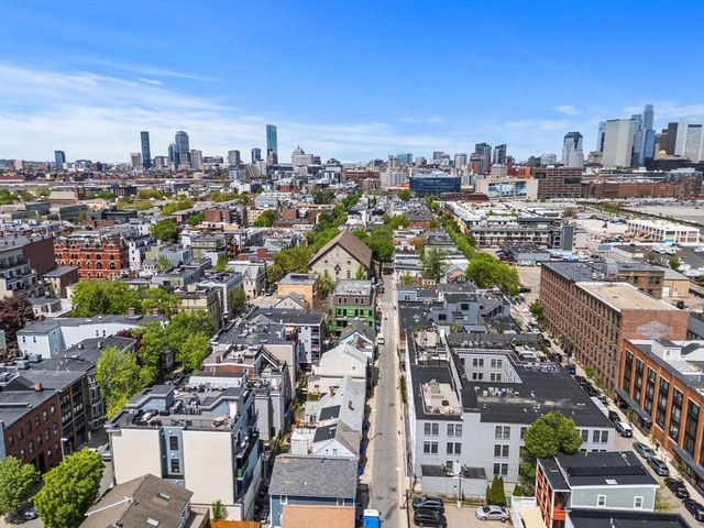 223 Bolton St, Boston, MA 02127