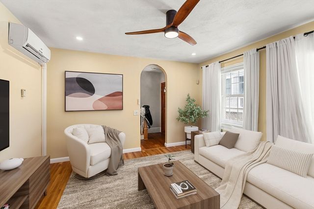 223 Bolton St, Boston, MA 02127