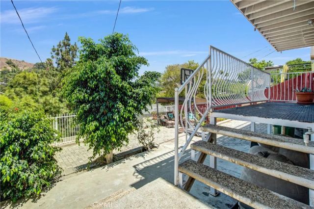 3975 Barrett Rd., Los Angeles, CA 90032