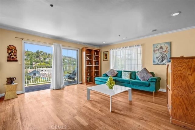 3975 Barrett Rd., Los Angeles, CA 90032