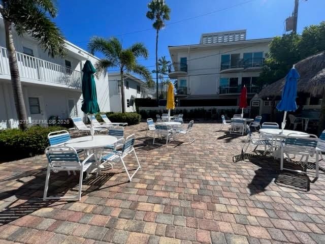 4228 N Ocean Dr 17, Lauderdale By The Sea, FL 33308