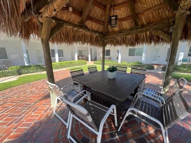 4228 N Ocean Dr 17, Lauderdale By The Sea, FL 33308
