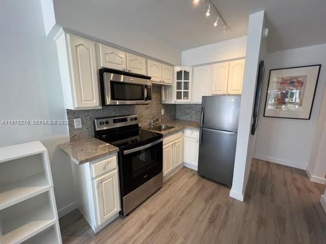 4228 N Ocean Dr 17, Lauderdale By The Sea, FL 33308