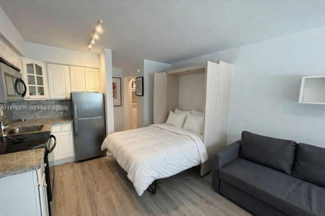 4228 N Ocean Dr 17, Lauderdale By The Sea, FL 33308