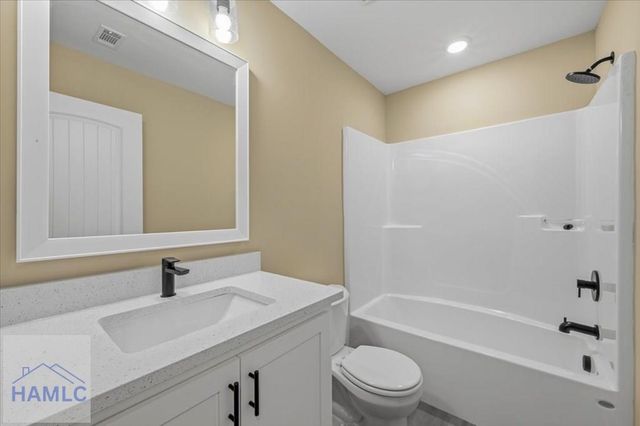 525 Carlyene Drive, Midway, GA 31320