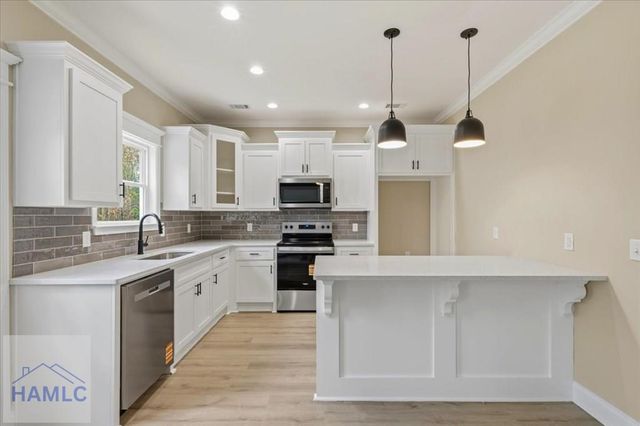 525 Carlyene Drive, Midway, GA 31320