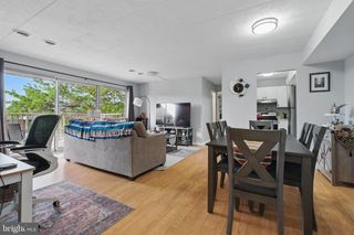 2630 WAGON DR #2C, Alexandria, VA 22303