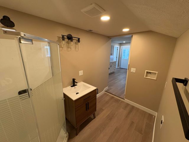 1727 2ND Avenue, Council Bluffs, IA 51501