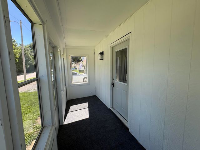 1727 2ND Avenue, Council Bluffs, IA 51501