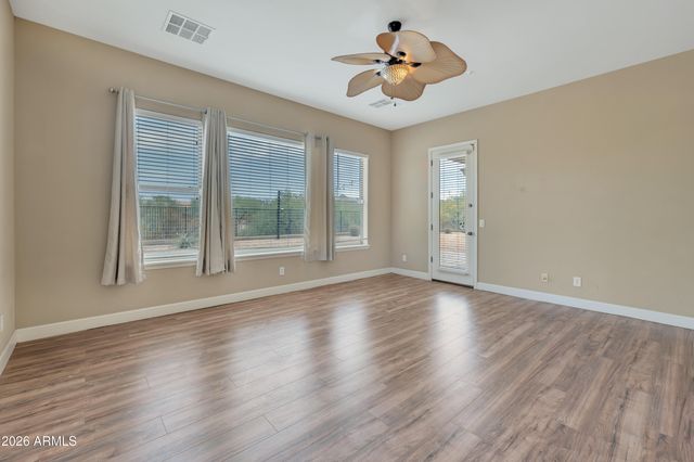 32005 N 16th Avenue, Phoenix, AZ 85085