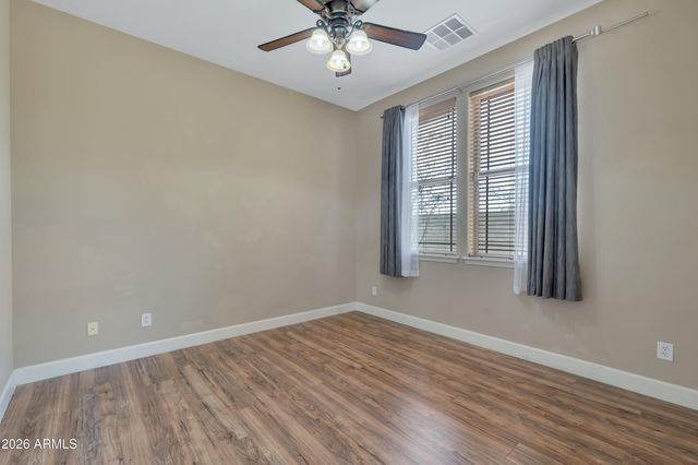 32005 N 16th Avenue, Phoenix, AZ 85085