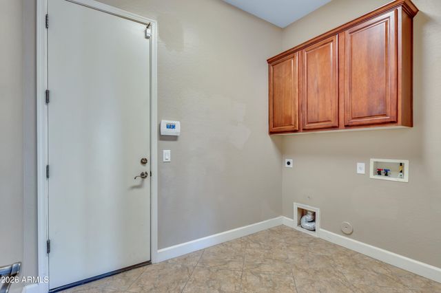 32005 N 16th Avenue, Phoenix, AZ 85085