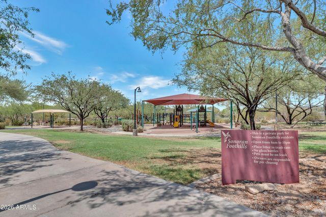 32005 N 16th Avenue, Phoenix, AZ 85085