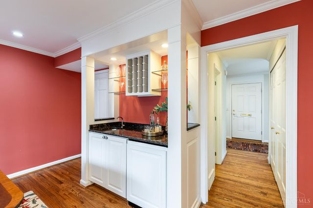 3675 Traskwood Circle, Cincinnati, OH 45208