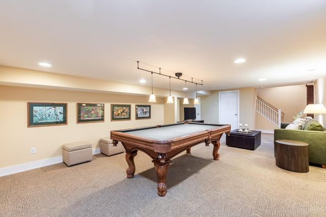 3675 Traskwood Circle, Cincinnati, OH 45208