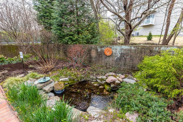 3675 Traskwood Circle, Cincinnati, OH 45208