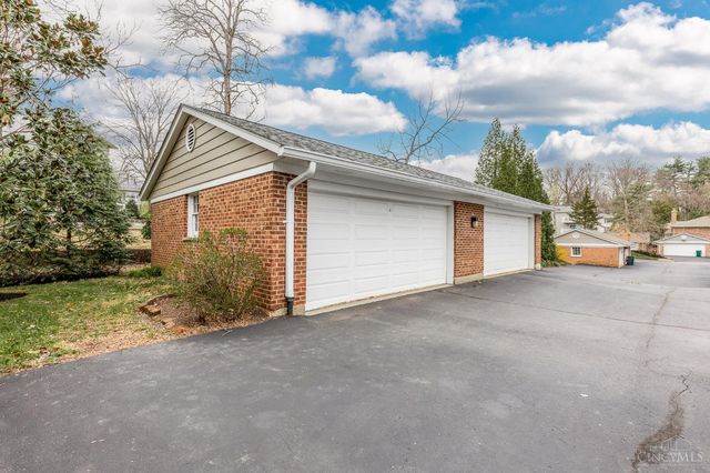 3675 Traskwood Circle, Cincinnati, OH 45208