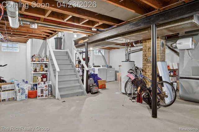 2100 Brockton Avenue, Royal Oak, MI 48067