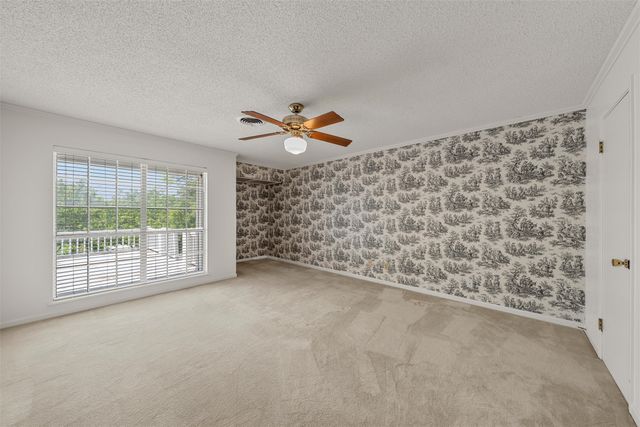 8941 Raven Drive, Woodway, TX 76712