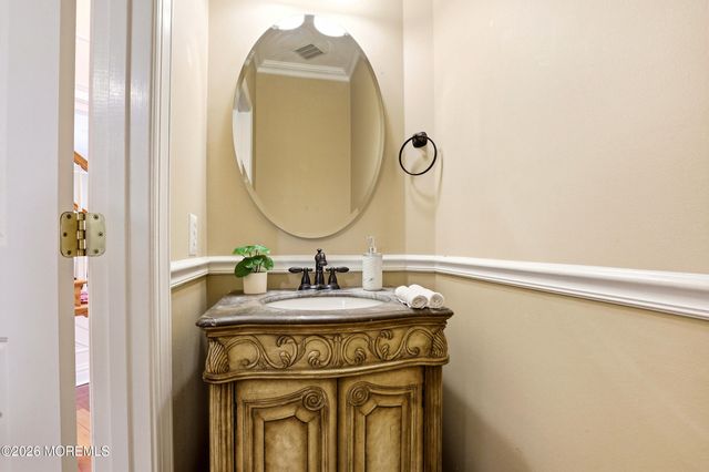 12 Fountain View Drive, Jackson, NJ 08527
