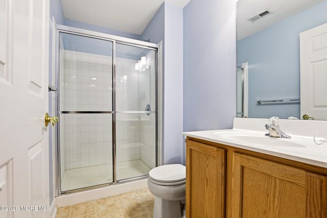 12 Fountain View Drive, Jackson, NJ 08527