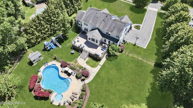 12 Fountain View Drive, Jackson, NJ 08527