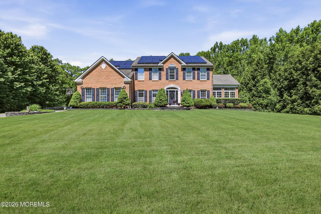 12 Fountain View Drive, Jackson, NJ 08527