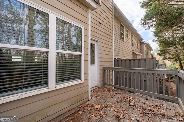 3072 Lauren Parc Road, Decatur, GA 30032