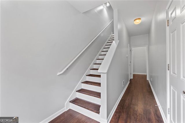 3072 Lauren Parc Road, Decatur, GA 30032