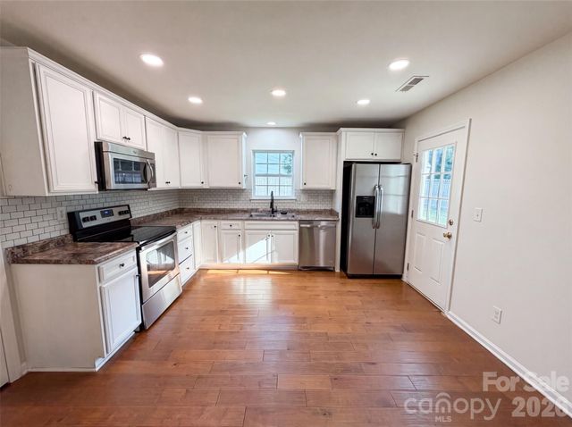 10933 Pointer Ridge Drive, Charlotte, NC 28214