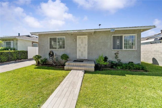 1222 E 103rd, Los Angeles, CA 90002