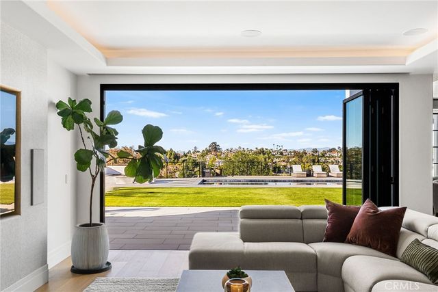 27501 Boothill Court, Laguna Hills, CA 92653