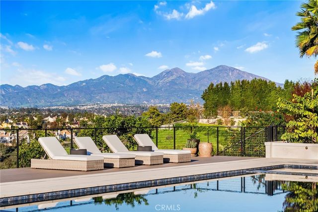 27501 Boothill Court, Laguna Hills, CA 92653