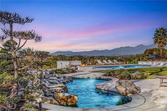 27501 Boothill Court, Laguna Hills, CA 92653