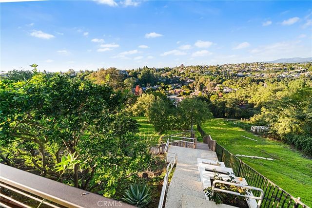 27501 Boothill Court, Laguna Hills, CA 92653