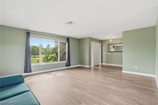 223 Pine Valley CIR, Naples, FL 34113