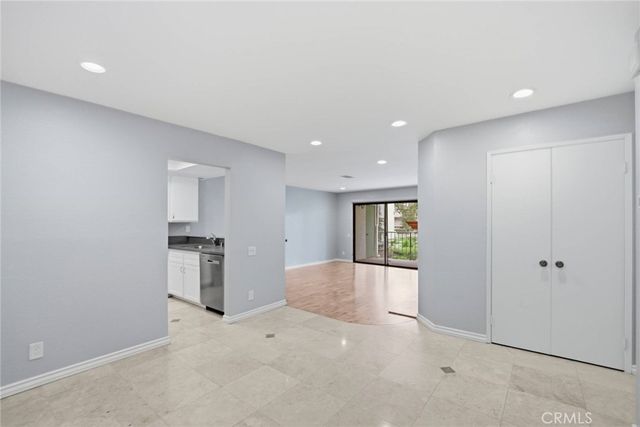 4114 Apricot, Irvine, CA 92618