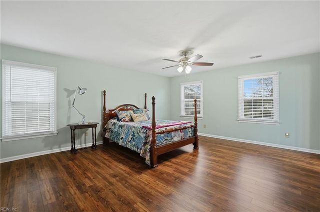 4517 Rothwell DR, Virginia Beach, VA 23456