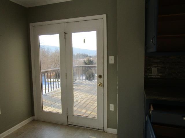 135 DILLON CT, New Market, VA 22844