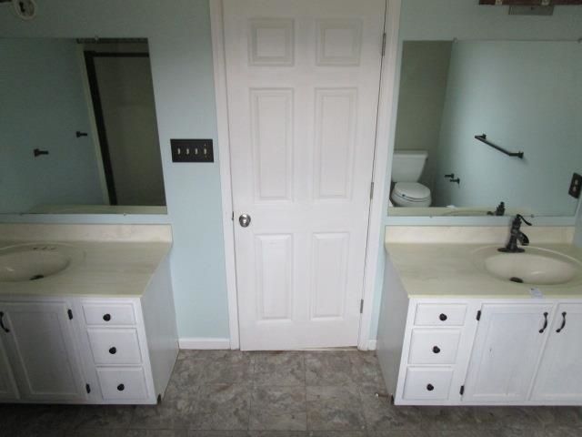 135 DILLON CT, New Market, VA 22844